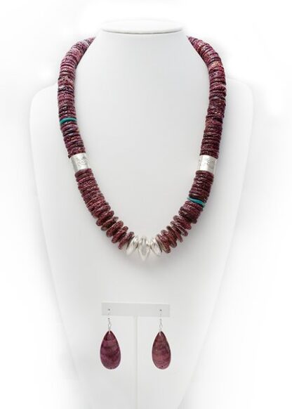 Purple Spiny Oyster Heishi Necklace and Spiny Oyster Earring Set by Nestoria Coriz (Kewa/Santo Domingo Pueblo)