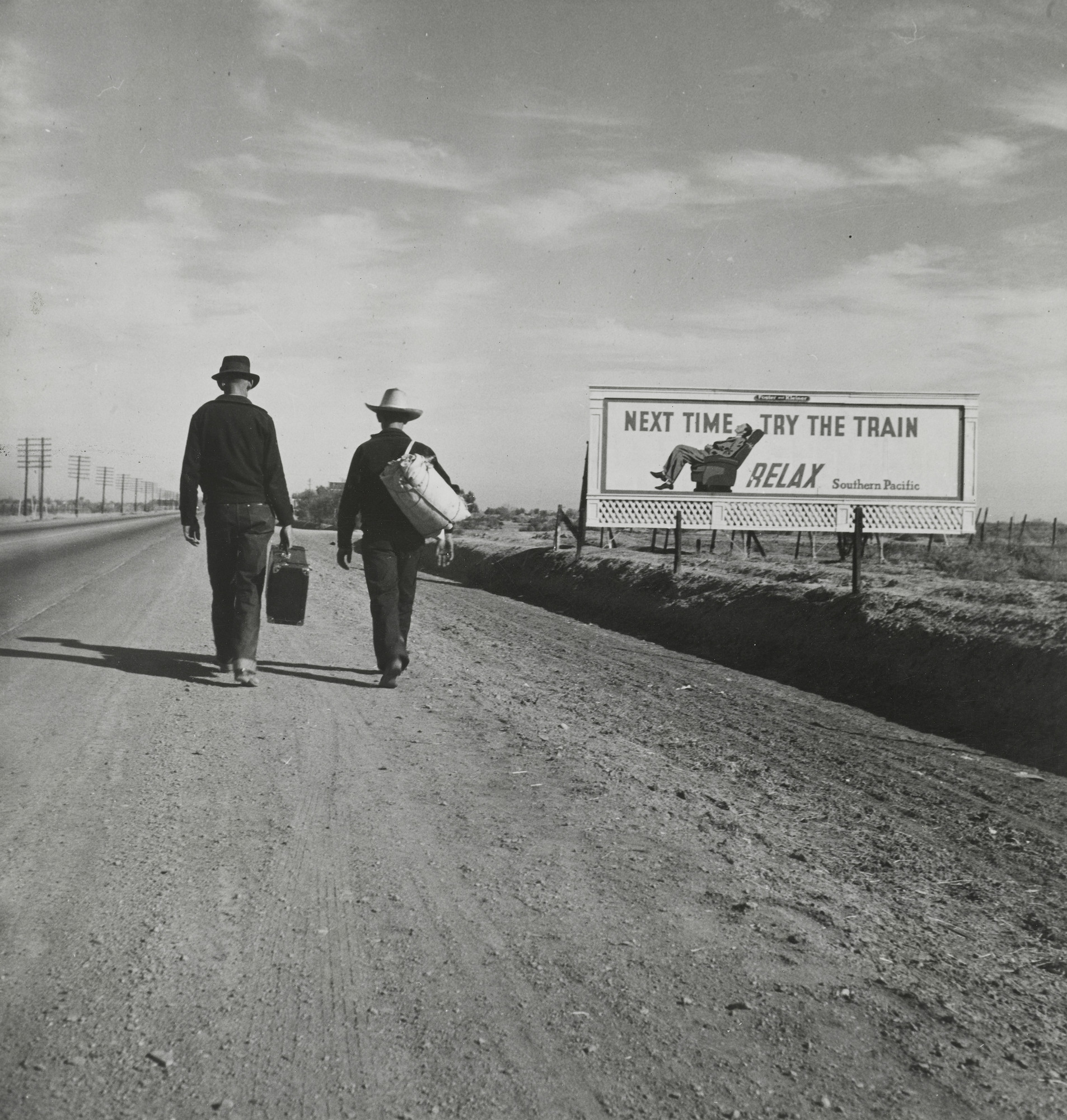 Toward Los Angeles, California.
Dorothea Lange, 1937.